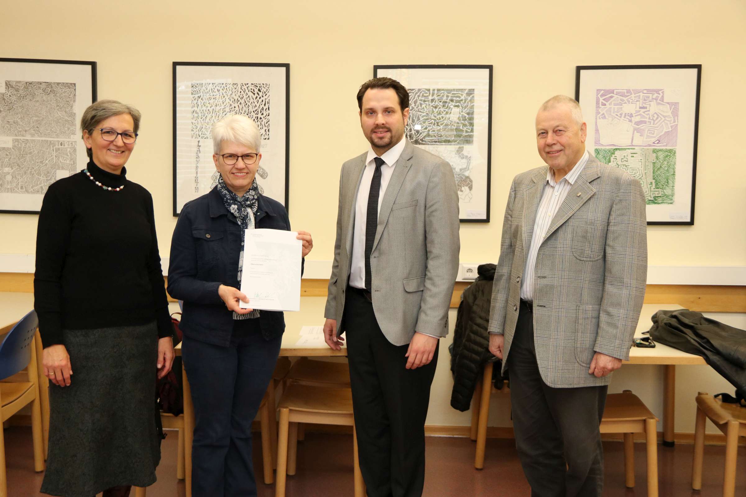 Hohe Auszeichnung für Frau Oberschulrätin Julianna Gold am Don Bosco-Gymnasium Unterwaltersdorf